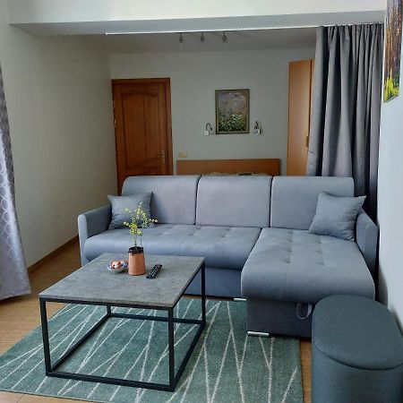 Rezos Apartments Juodkrantė Екстериор снимка