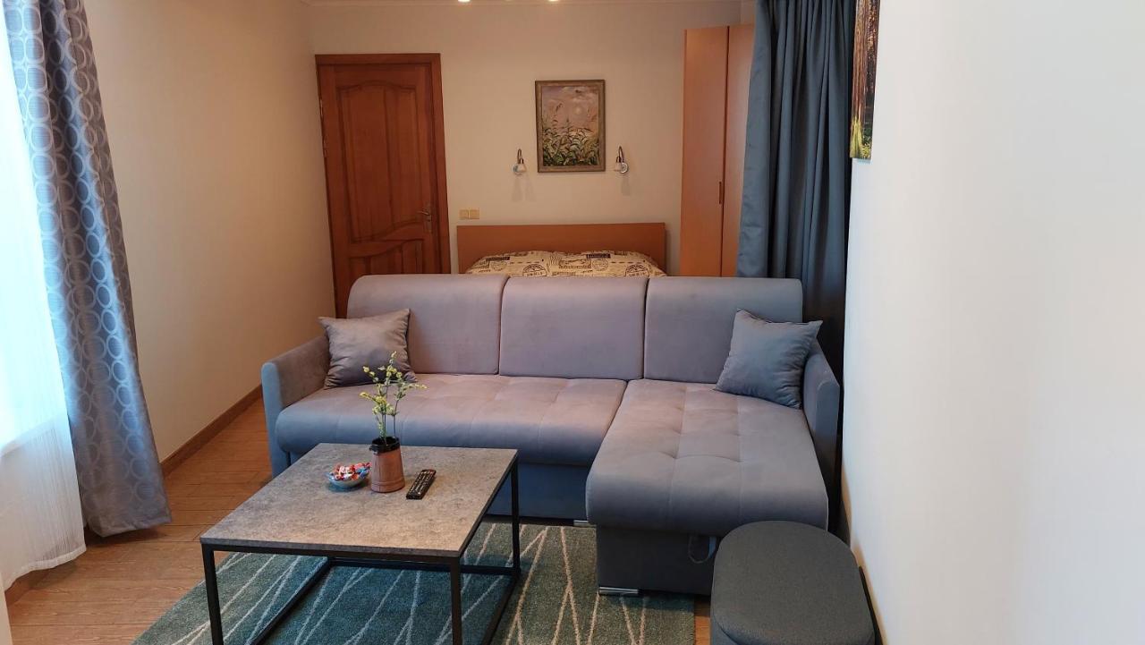 Rezos Apartments Juodkrantė Екстериор снимка