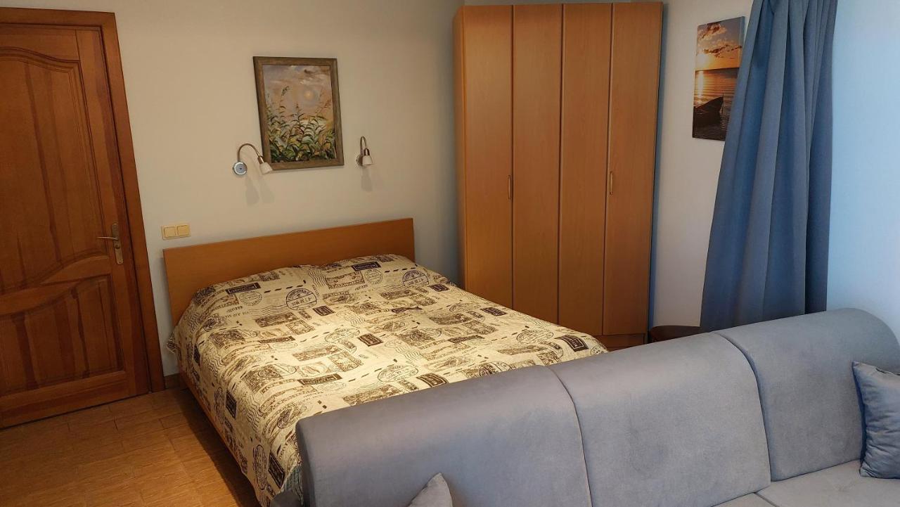 Rezos Apartments Juodkrantė Екстериор снимка