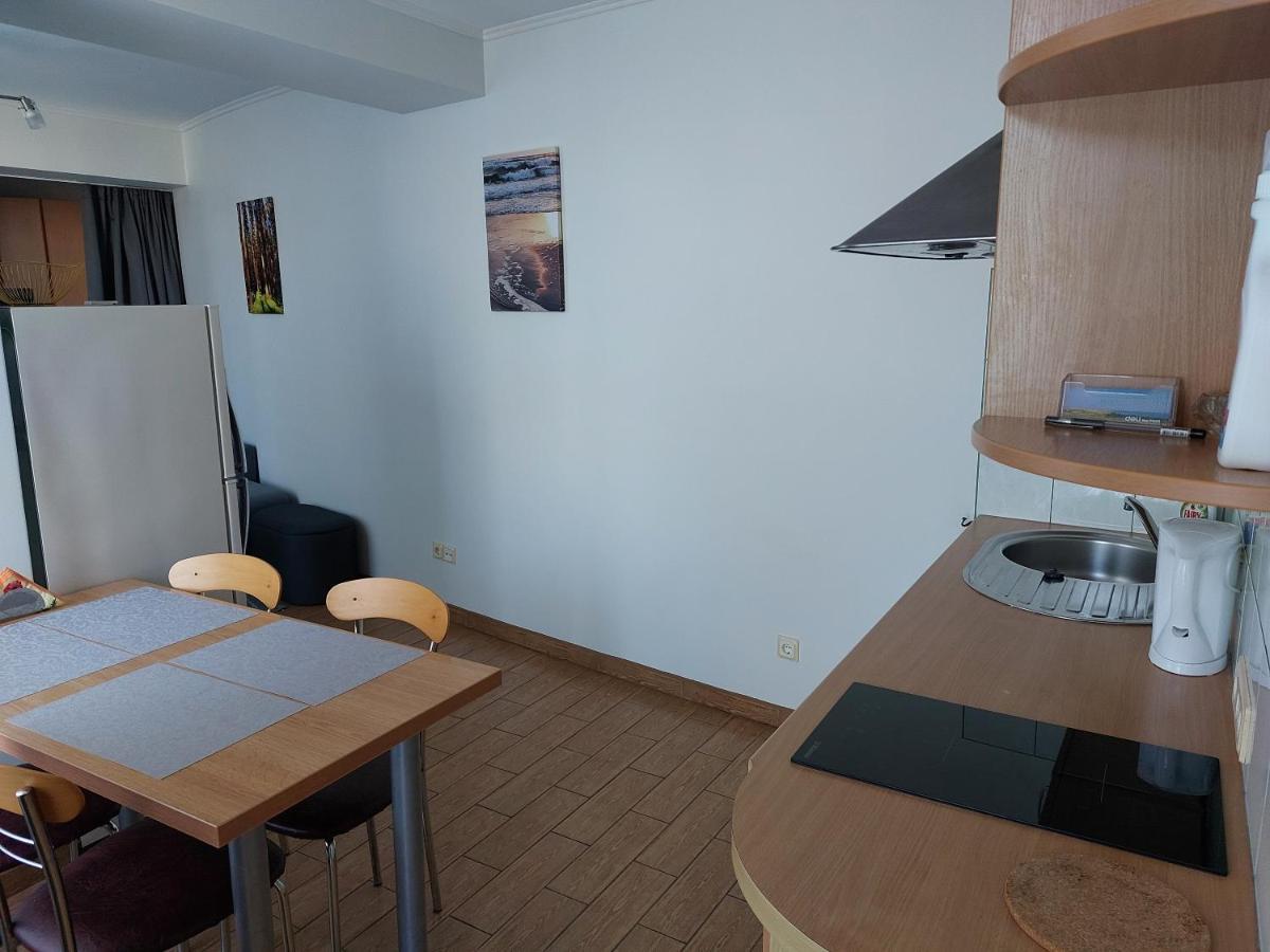 Rezos Apartments Juodkrantė Екстериор снимка